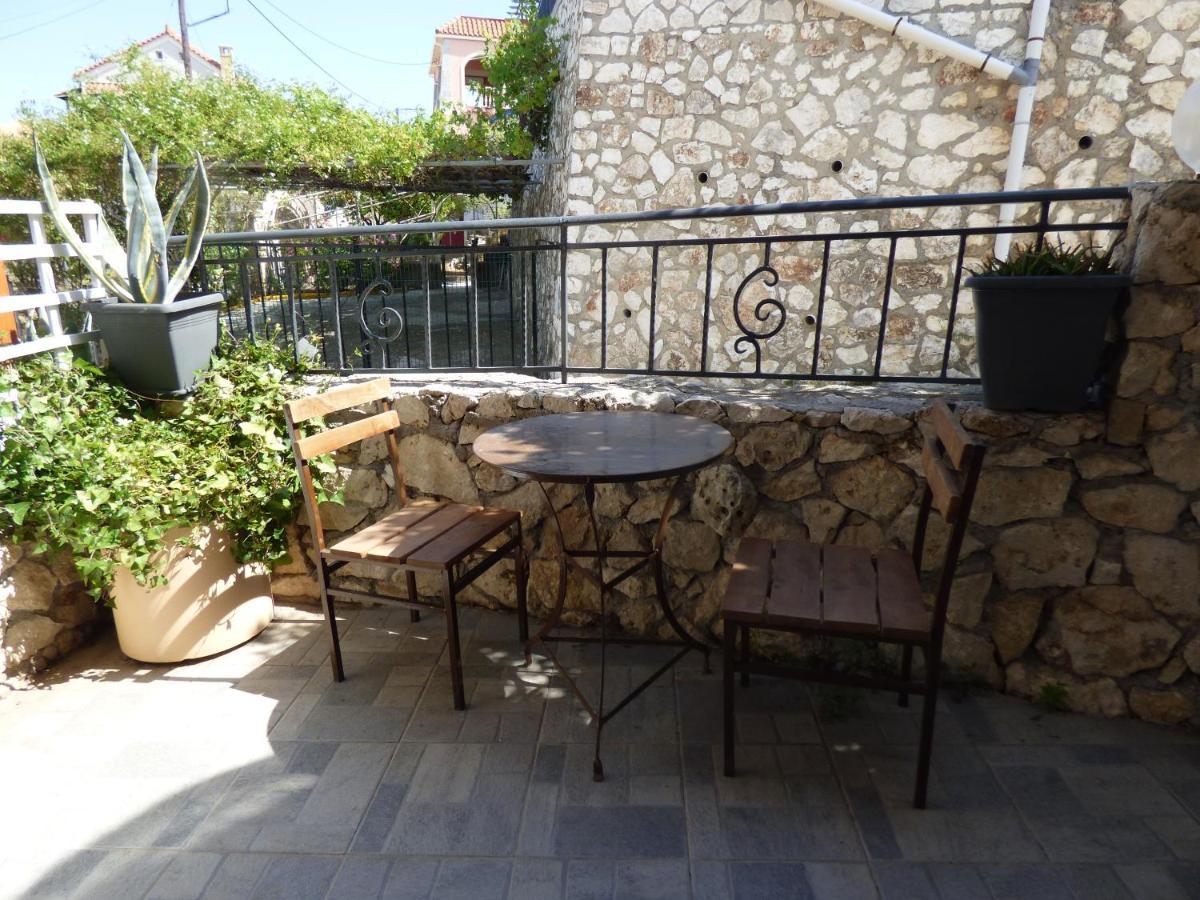 Anna Apartments Argostoli  Esterno foto