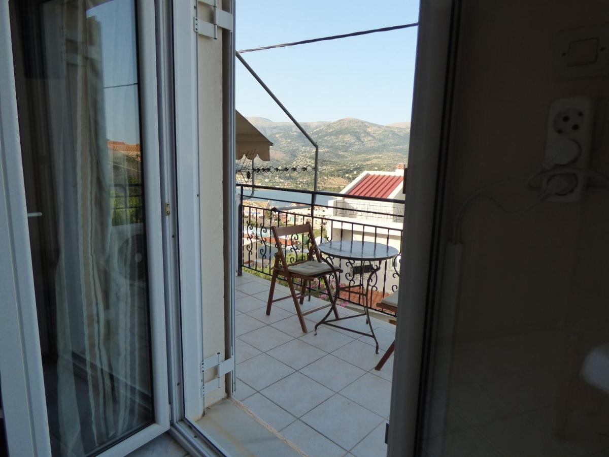 Anna Apartments Argostoli  Esterno foto
