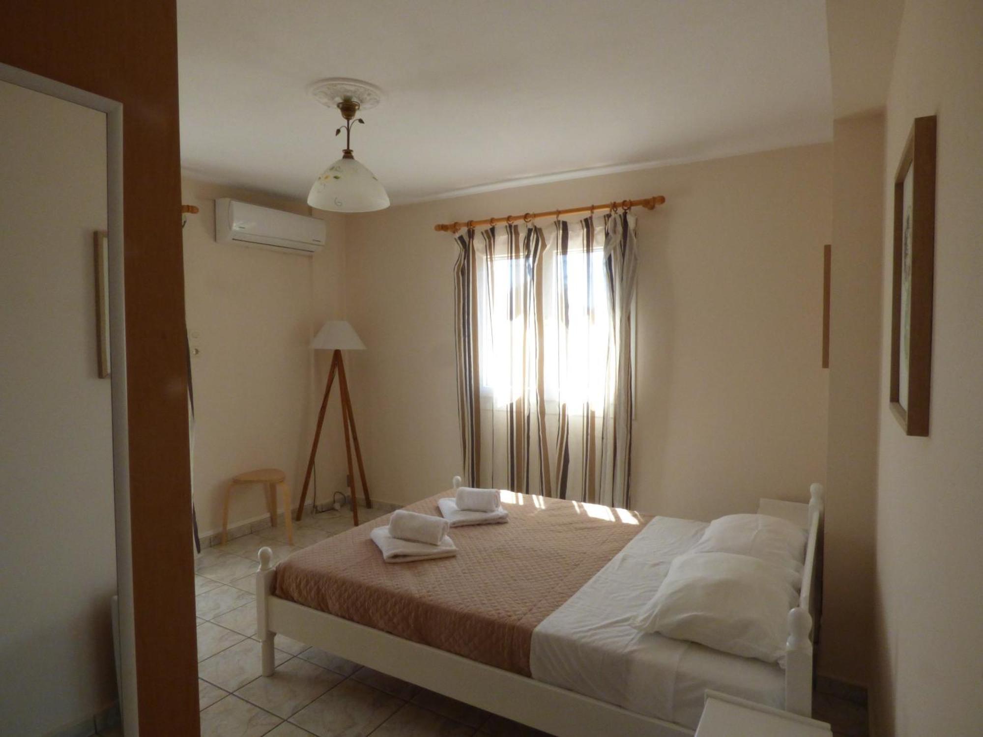 Anna Apartments Argostoli  Esterno foto